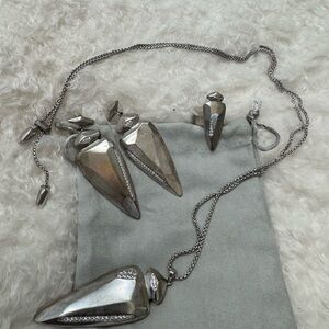 Kendra Scott Vintage Staley Necklace, Sally Ring, and Stephanie earrings